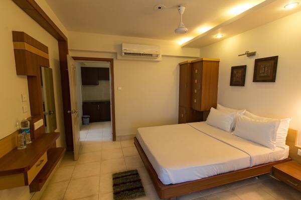 Empires Hotel Puri Luaran gambar